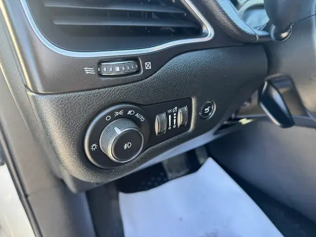 2019 Jeep Cherokee Trailhawk - Photo 21