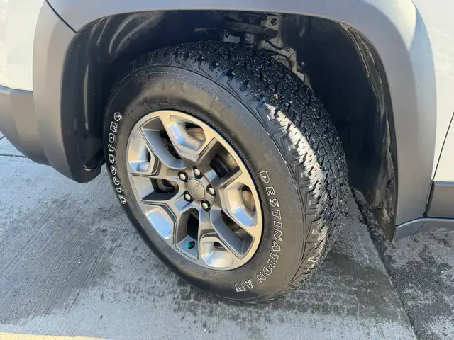 2019 Jeep Cherokee Trailhawk - Photo 26