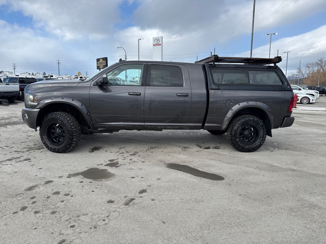 2018 Ram 3500 Laramie DIESEL / CREW CAB / REAR CAMERA / HEATED S - Photo 2