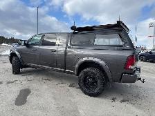 2018 Ram 3500 Laramie DIESEL / CREW CAB / REAR CAMERA / HEATED S - Photo 3