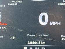 2018 Ram 3500 Laramie DIESEL / CREW CAB / REAR CAMERA / HEATED S - Photo 12