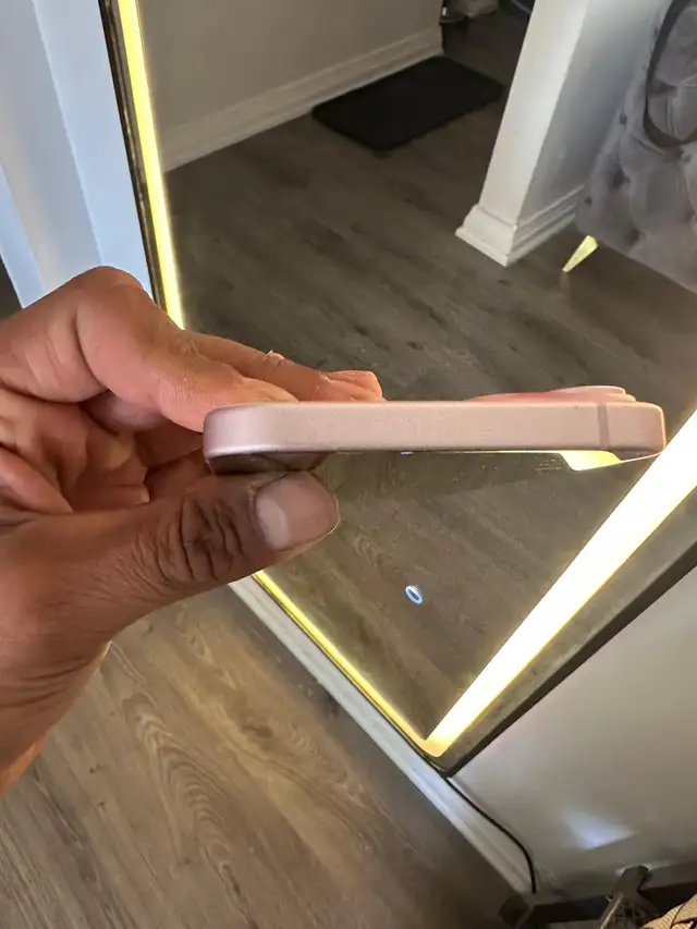 iPhone 15 256gb PINK Airpods/Adapter Pkg/Delivery - Photo 5