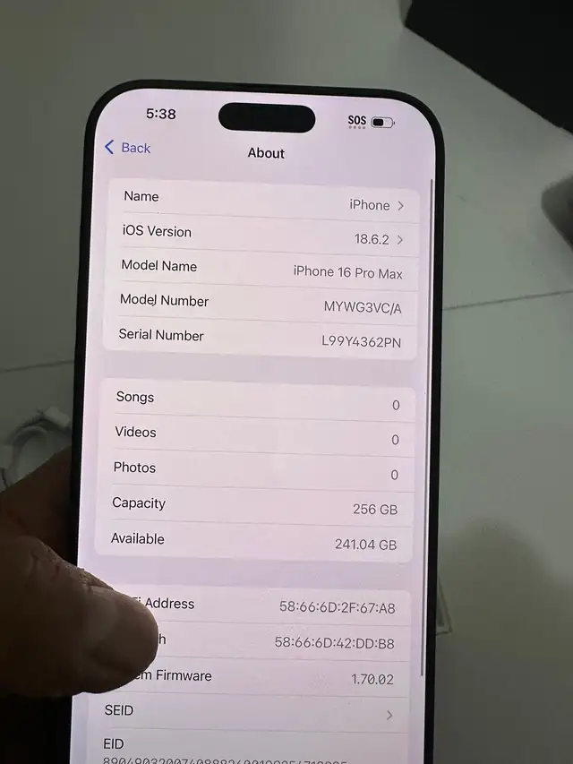 iPhone 16 pro max 256gb ESIM Airpods Package/Delivery - Photo 3