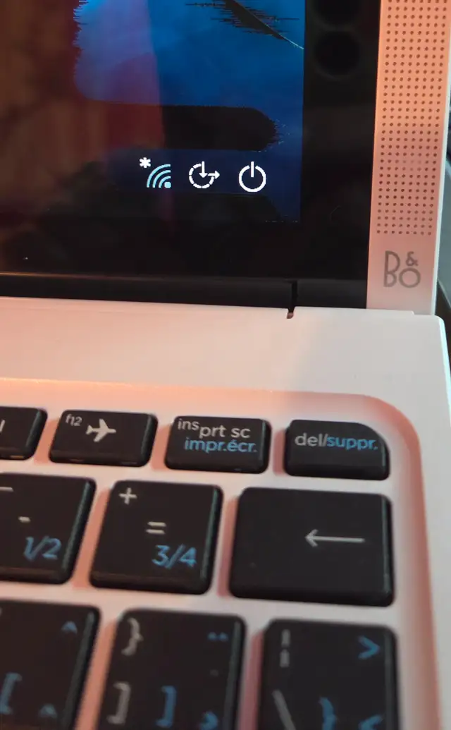 HP Pavilion x2 64GB-Barely Used-for parts or repair - Photo 3