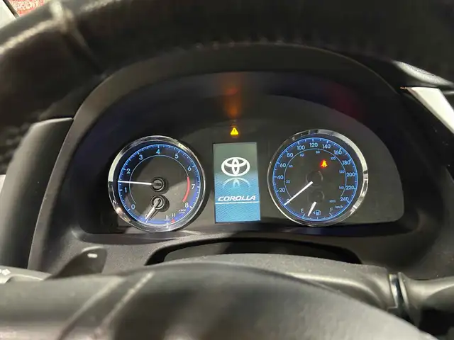 2017 Toyota Corolla SE - Photo 11