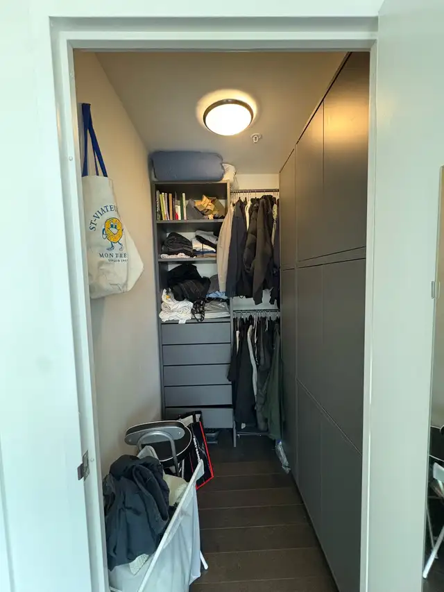 Master Bedroom w/ on-suite bath in 2B2B - Photo 4