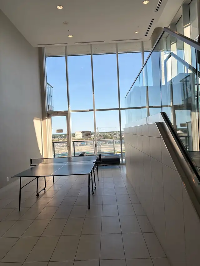 Master Bedroom w/ on-suite bath in 2B2B - Photo 7