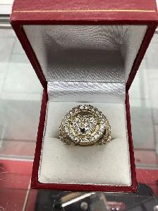 bague en or massive médusa