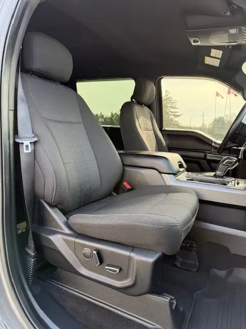 2018 FORD F-150 SUPERCREW  5.0 LITRE ENGINE  CLEAN CARFAX - Photo 14