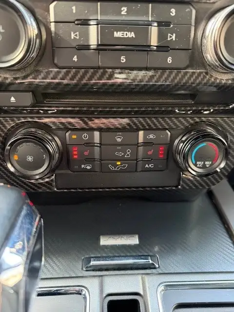 2018 FORD F-150 SUPERCREW  5.0 LITRE ENGINE  CLEAN CARFAX - Photo 26