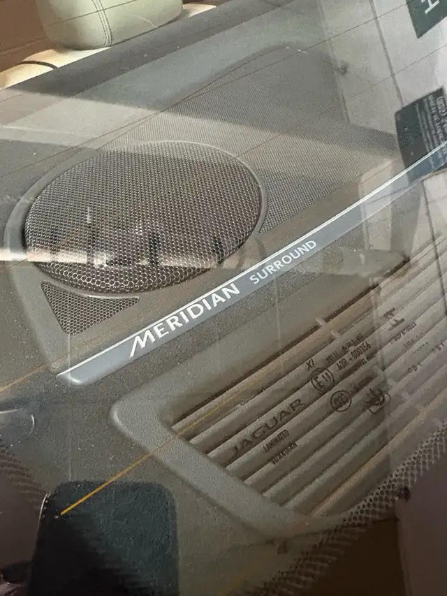 Jaguar XJ-L ‘Portfolio’ AWD - Photo 8