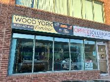 2,000 SqFt Industrial/Office Unit For Lease with Garage Door