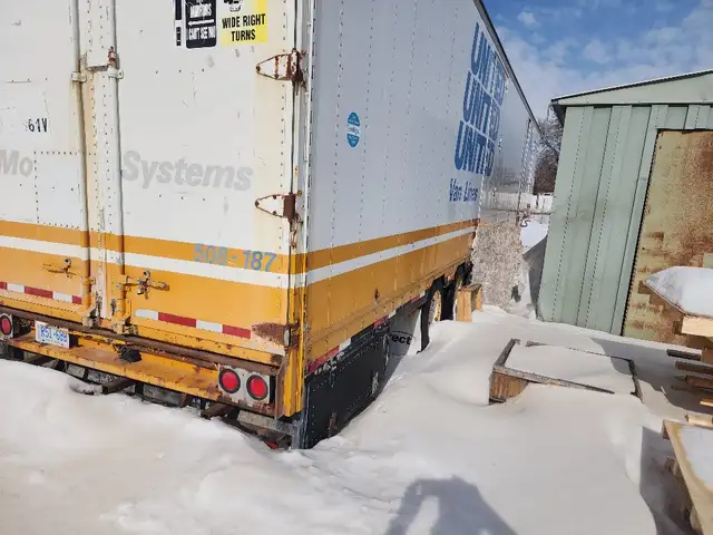 1994 and 1995 Kentucky Van Trailers For Sale - Photo 6