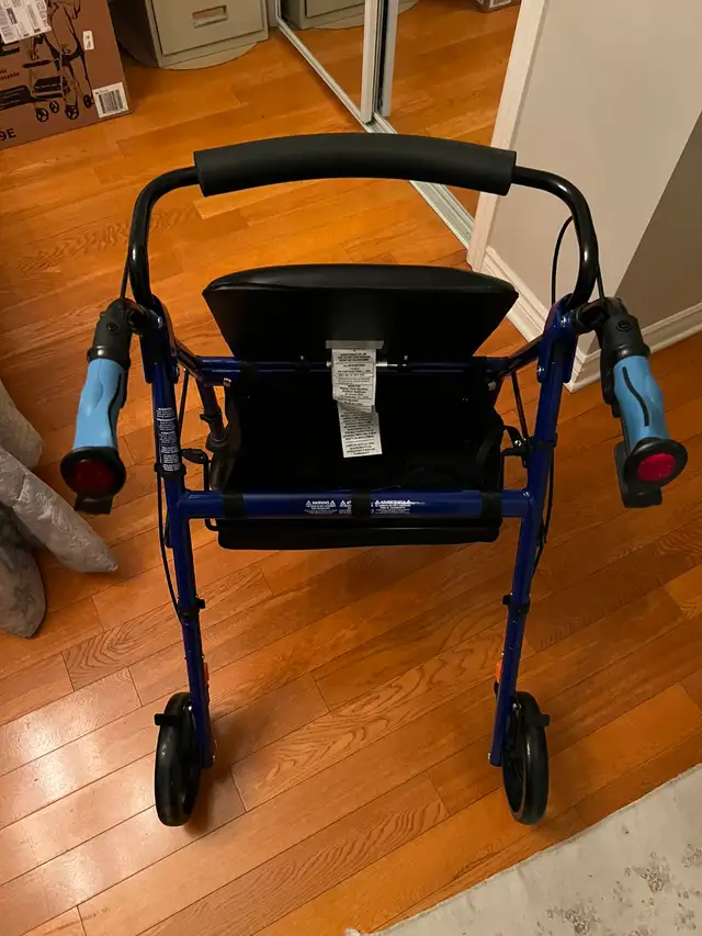 Marcheur Roulant - Roller walker with seat - Photo 5