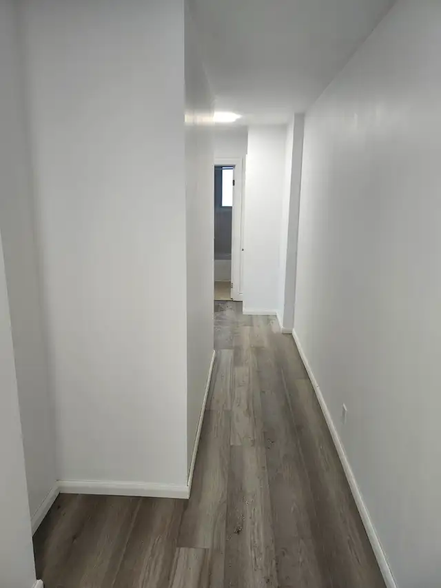 1325$/month-New Renovated 41/2-Lachine-Available now. - Photo 3