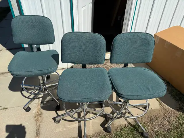 Swivel chairs