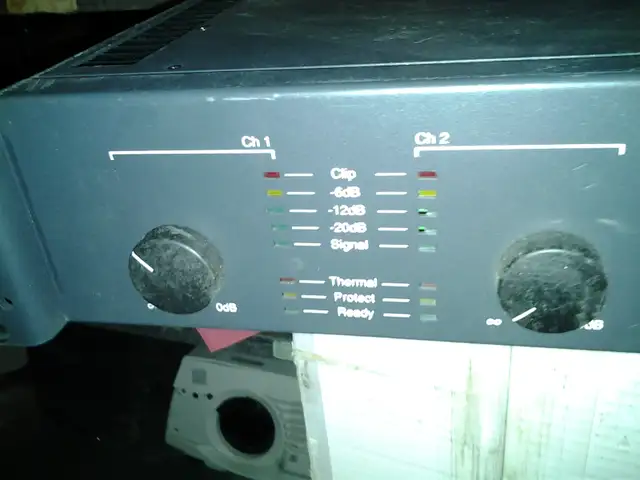 bose m2150 300 watt 8ohm 4 ohm 70v or 100v 200  bose power amps - Photo 2