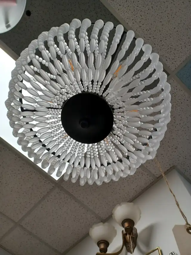 Glass Chandelier - Photo 2