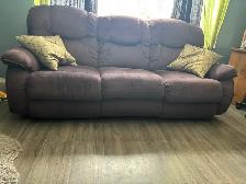 Lazy boy recliner couch and chair