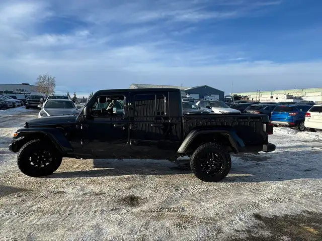 2021 Jeep Gladiator Sport - Photo 6