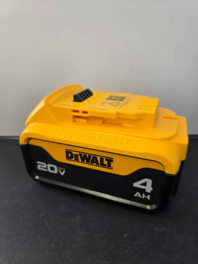 DEWALT 4AH BATTERY 20V DCB204