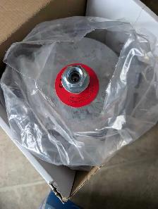 garage sale from snow blower to electronic - Photo 9