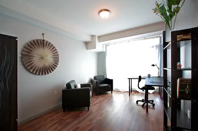 Private Bedroom with Private Bathroom NEAR WLU/UW/CC!! - Photo 3