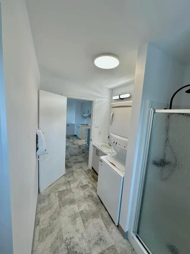 31/2 & 41/2  libre pour le 1er juillet Beauceville - Photo 2