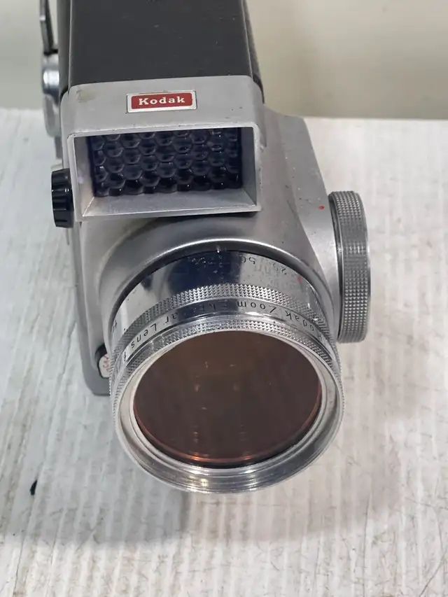 Vintage Kodak Zoom 8 Reflex Camera - Photo 2