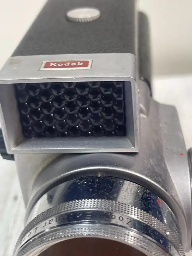 Vintage Kodak Zoom 8 Reflex Camera - Photo 5