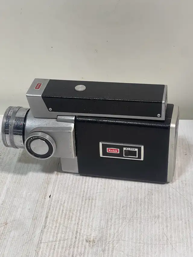 Vintage Kodak Zoom 8 Reflex Camera - Photo 9