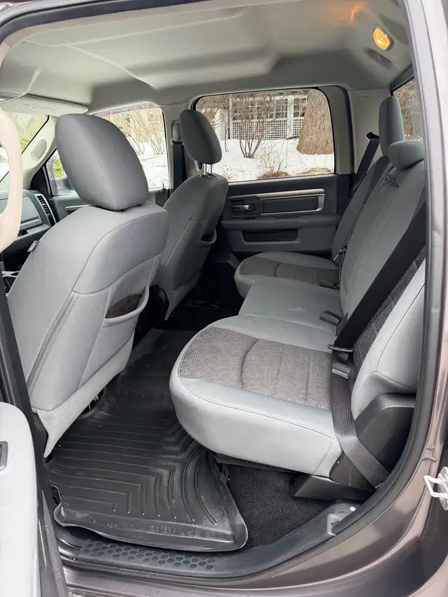 2015 Dodge ram 150 bighorn 3.0 eco diesel - Photo 6