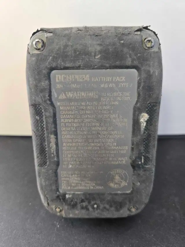 DEWALT POWERSTACK BATTERY  1.7AH 20V - Photo 2