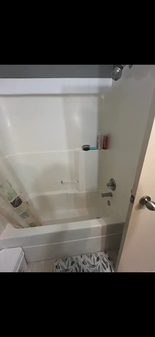 Private bedroom - Photo 3