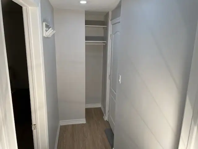 1 BR Basement Apartment for Rent in Etobicoke - Photo 6