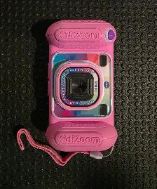 KIDDIZOOM TOY CAMERA camera functions and games $10