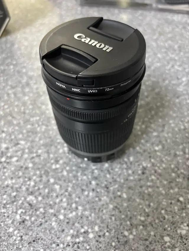 Canon 18-200MM EFS 3.5-5.6 Is Zoom Lens