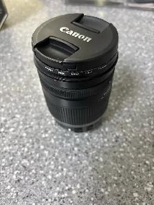 Canon 18-200MM EFS 3.5-5.6 Is Zoom Lens