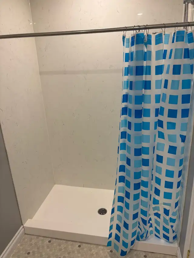 1 Bedroom Apt near Stratford - Photo 2