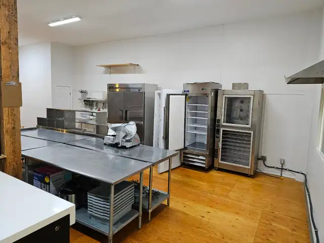 ️ Prime Downtown Lethbridge Commercial Space – Available Immed - Photo 6