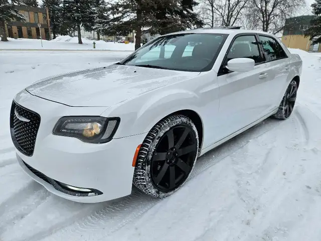 2015 Chrysler 300s 3.6L V6 RWD