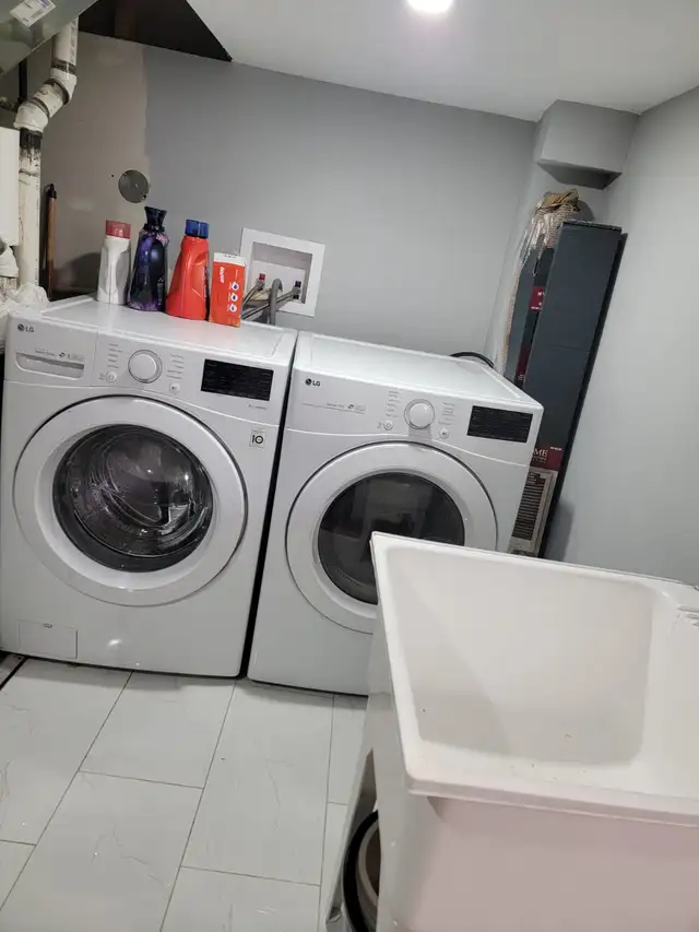 Lower level apartment for rent in Georgetown - Photo 8