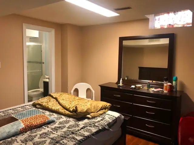 Luxury basement apartment for rent - Photo 5