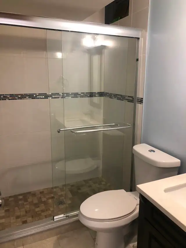 Luxury basement apartment for rent - Photo 6