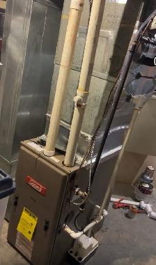 HVAC Technician Service 24/7 - Photo 3