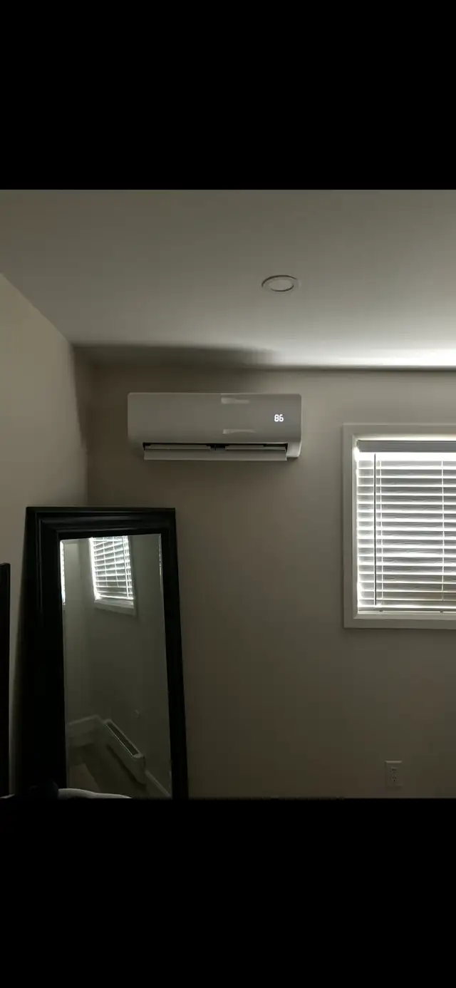 HVAC Technician Service 24/7 - Photo 10