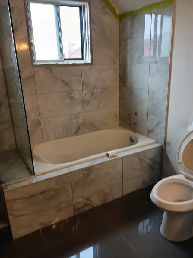 tile installer