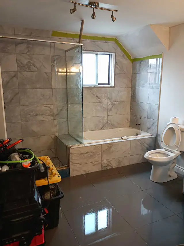 tile installer - Photo 2