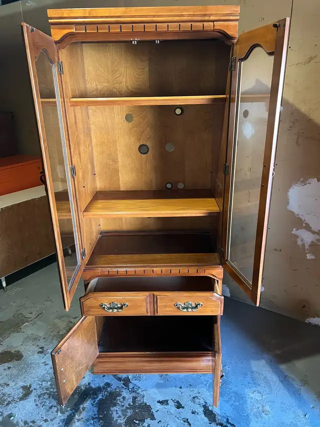 Free delivery used Kroecheler Wooden Display Cabinet - Photo 7