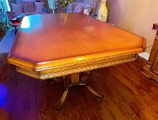 Free delivery used Wooden Dining Table with 4 chairs - Photo 3